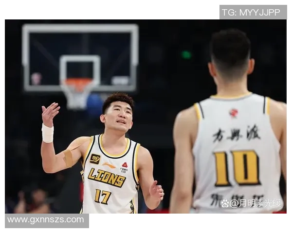 广厦与四川篮球对决直播全程回顾精彩瞬间与赛后分析